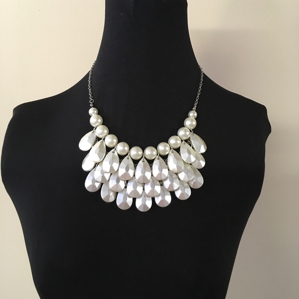 New Faux Pearl Teardrop Necklace Adjustable Length
